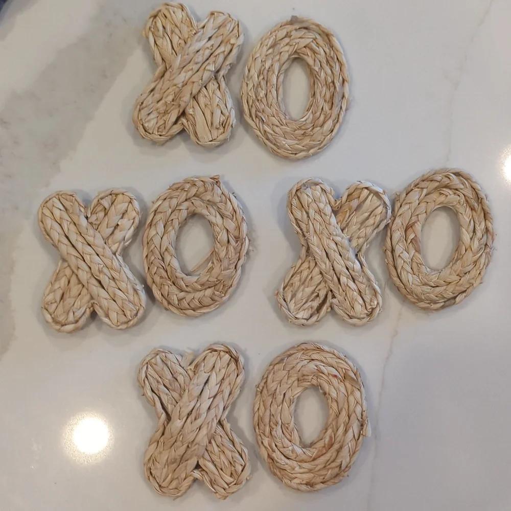 Woven Tan XO Decor Set - Picture 1 of 9